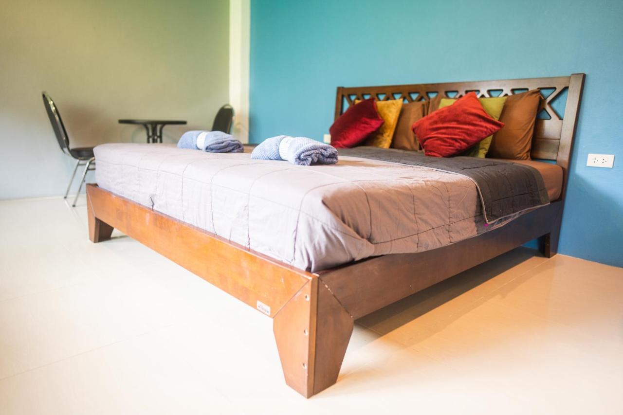 Готель K-Bunk Aonang Center Ao Nang Екстер'єр фото