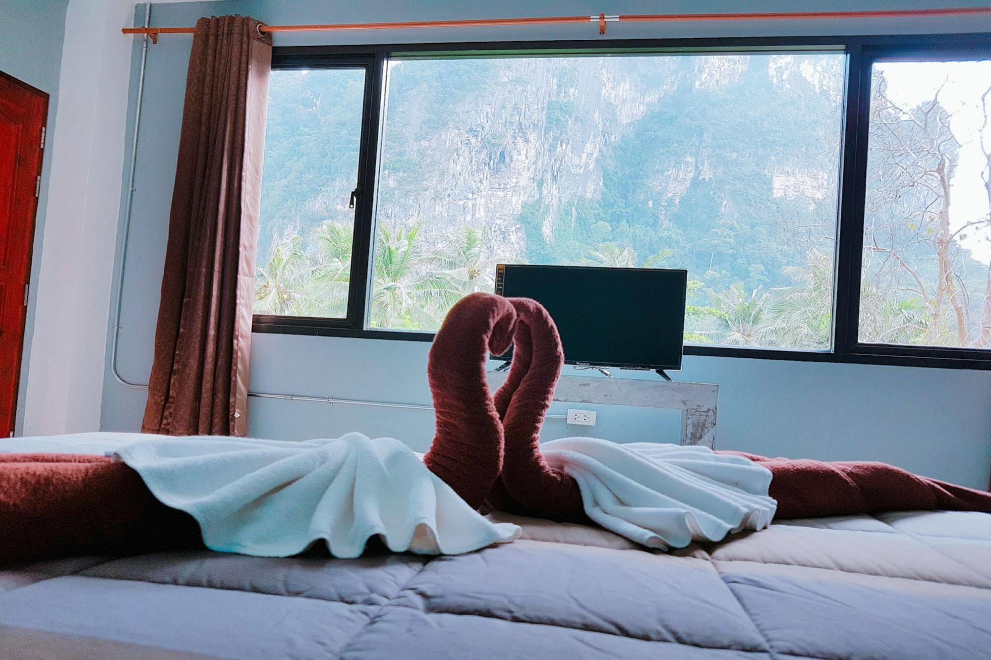 Готель K-Bunk Aonang Center Ao Nang Екстер'єр фото